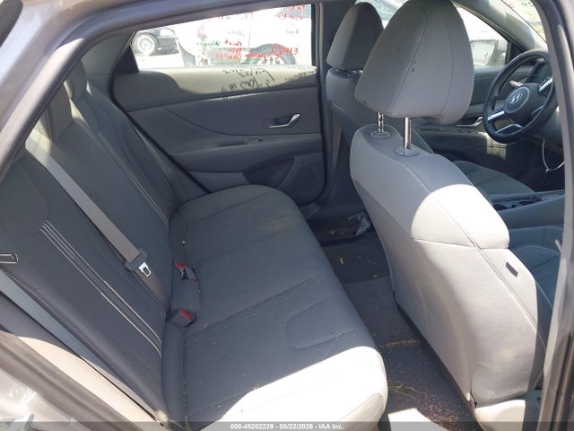 Hyundai ELANTRA Blue