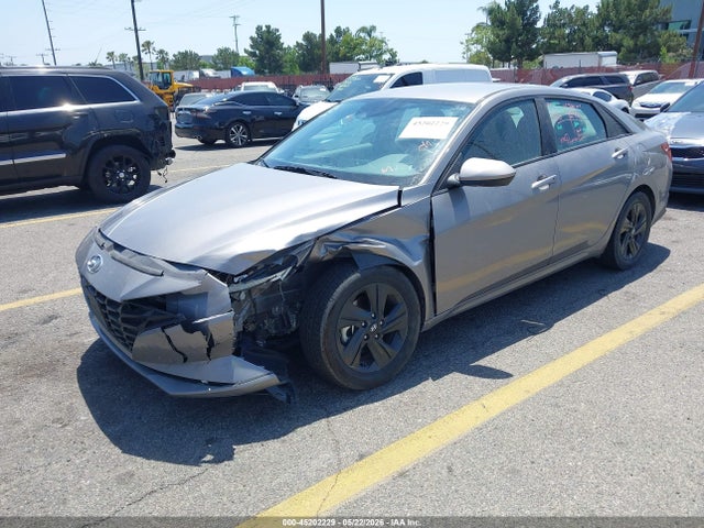 Hyundai ELANTRA Blue