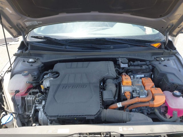 Hyundai ELANTRA Blue