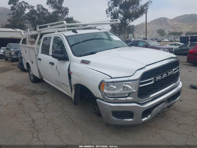 Salvage Ram 2500 Image