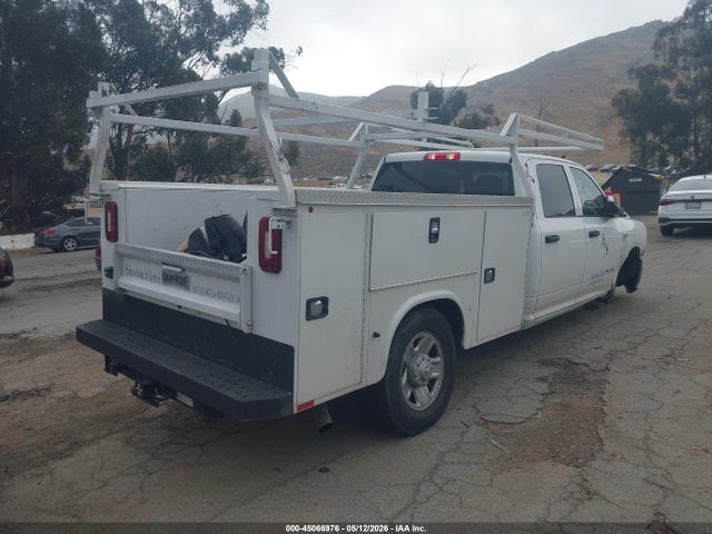Ram 2500 Tradesman  4x2 8' Box