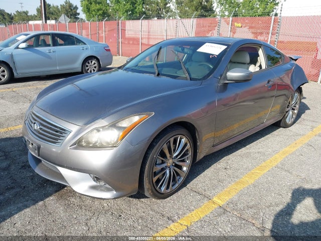 INFINITI G37 Journey