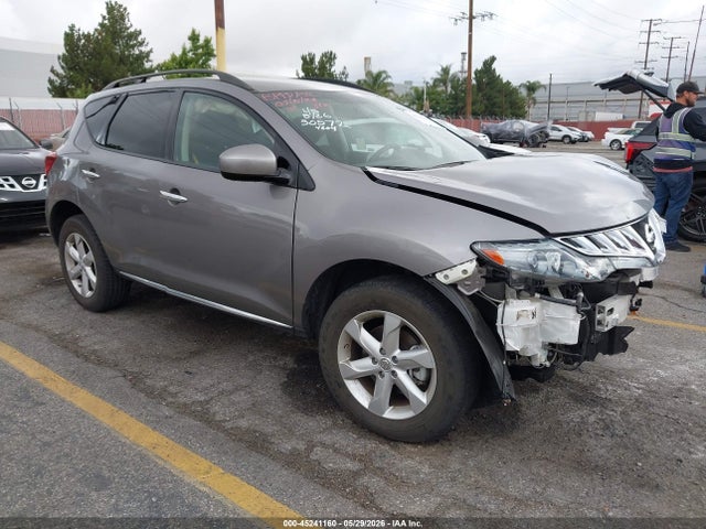 Salvage Nissan Murano Image
