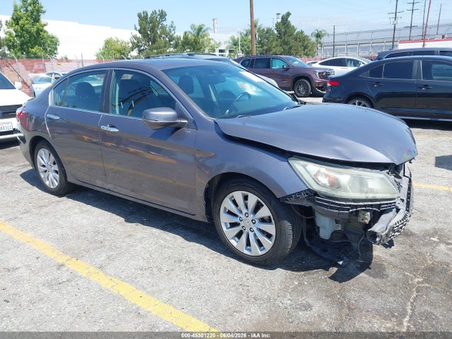 Salvage Honda Accord Image