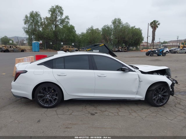 Cadillac CT5 Sport Rwd