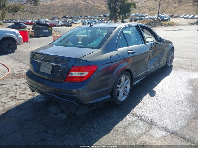 Mercedes-Benz C-Class Sport