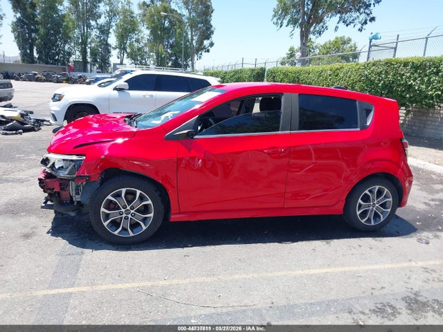 Chevrolet Sonic Lt Auto