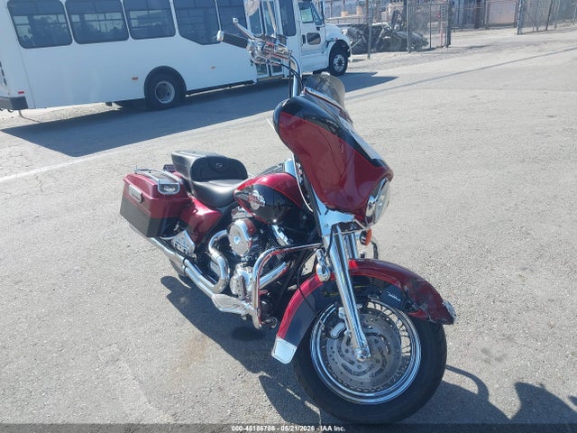 Salvage Harley-Davidson Flhtcui Image