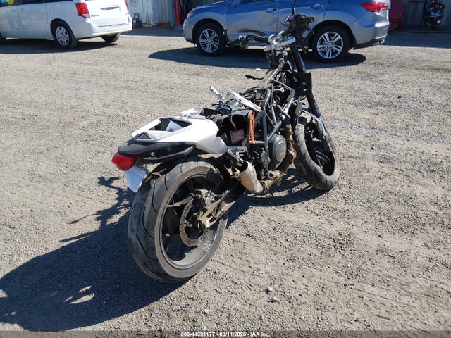 KTM 690 Duke