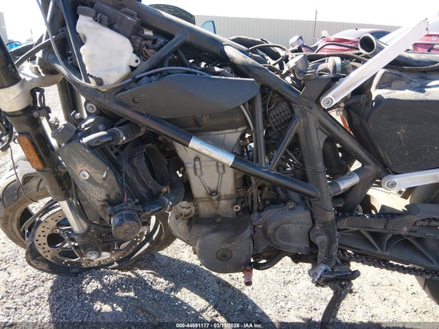 KTM 690 Duke