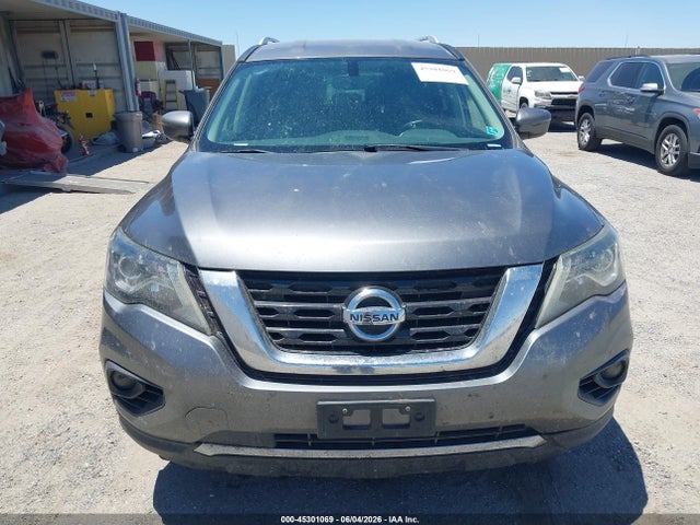 Nissan Pathfinder Sv 4wd