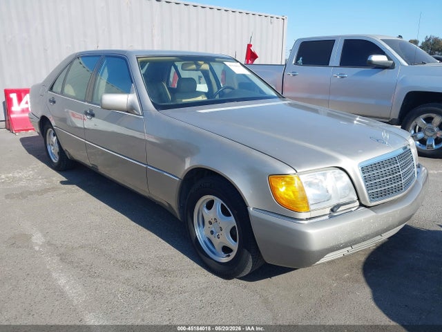Salvage Mercedes-Benz 600 Image