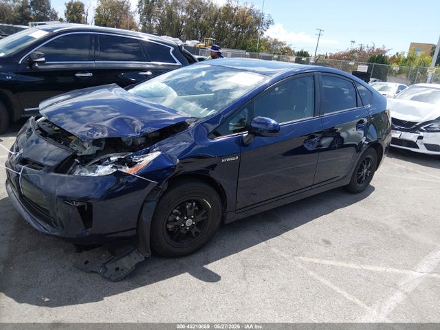 Toyota Prius Three