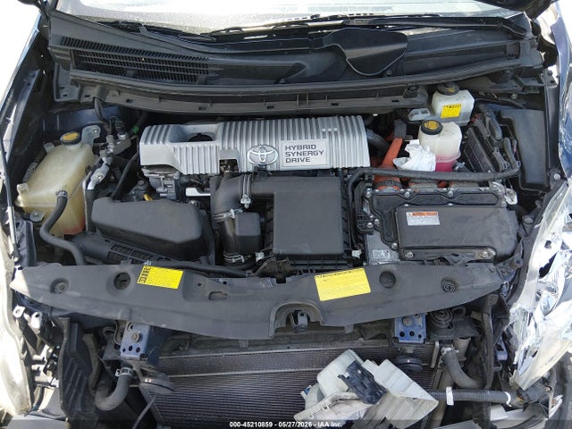 Toyota Prius Three