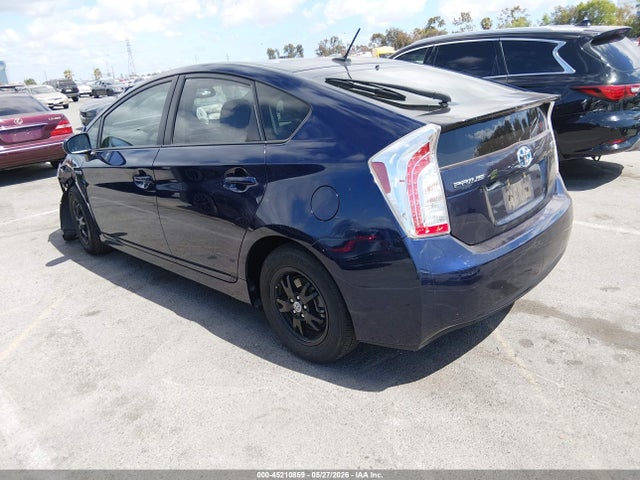 Toyota Prius Three