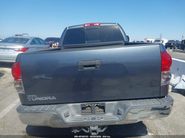 Toyota Tundra Sr5 V8