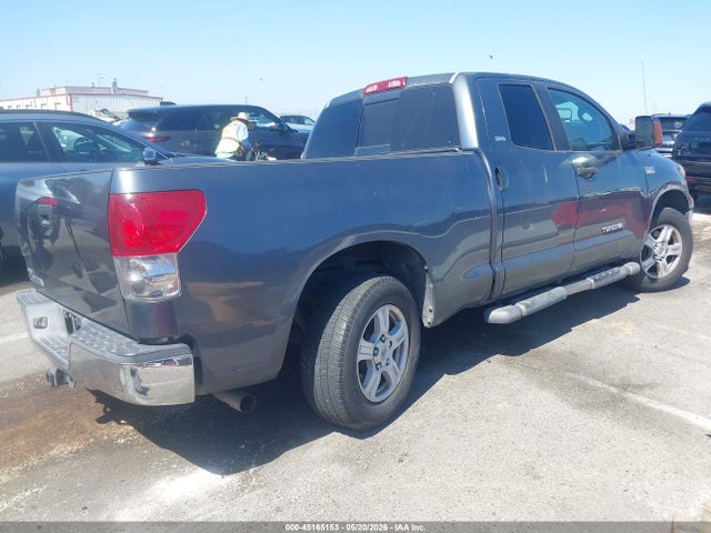 Toyota Tundra Sr5 V8