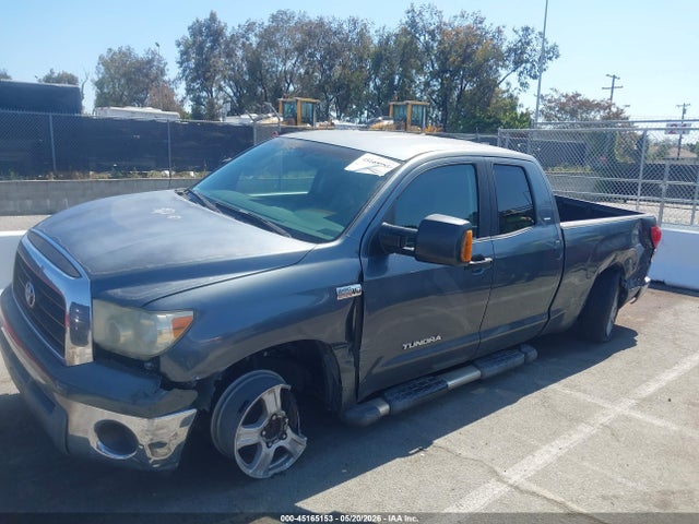 Toyota Tundra Sr5 V8