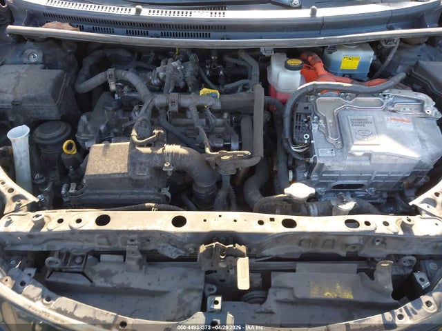 Toyota Prius c Three
