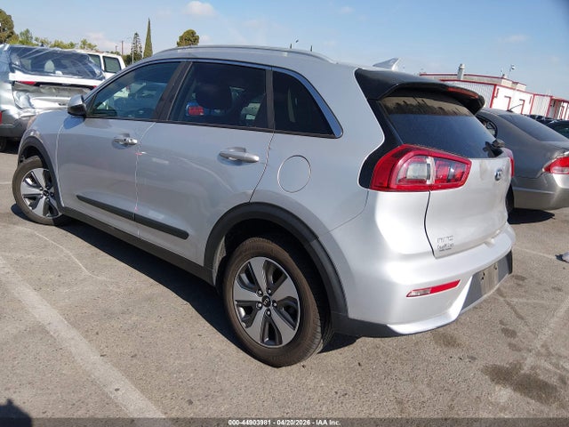 Kia Niro Lx
