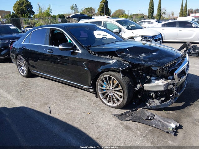 Salvage Mercedes-Benz S-Class Image