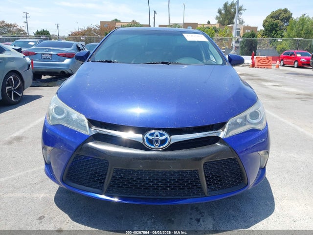 Toyota Camry Se