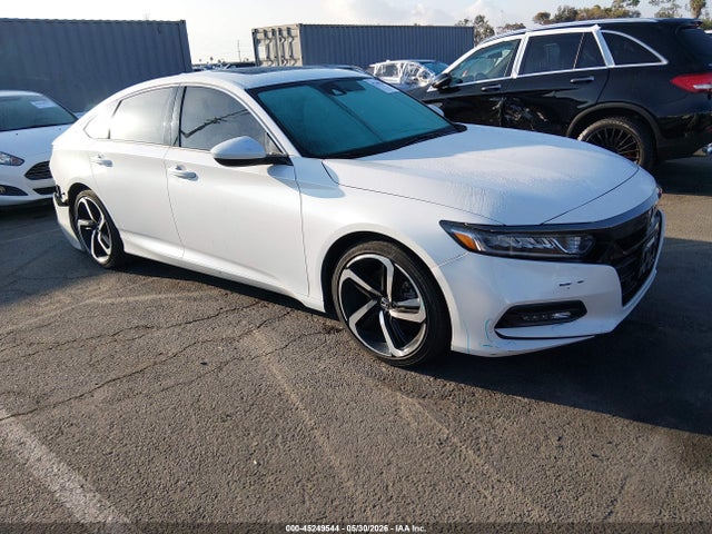 Salvage Honda Accord Image