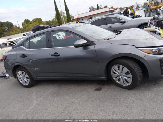 Nissan Sentra S