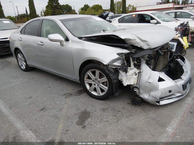 Salvage Lexus Es Image