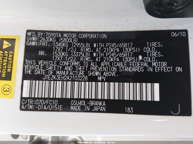 Toyota Highlander Base V6