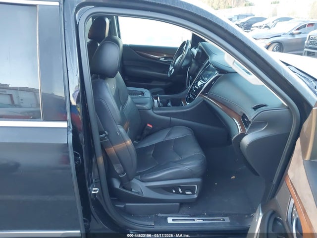Cadillac Escalade 2wd Luxury