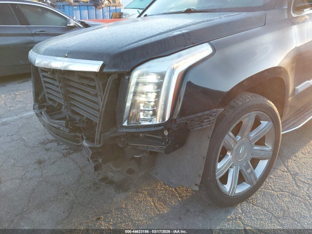 Cadillac Escalade 2wd Luxury