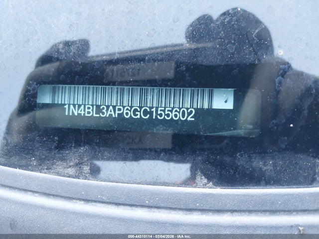 Nissan Altima