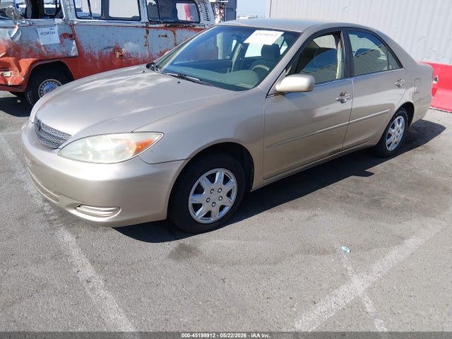 Toyota Camry Le