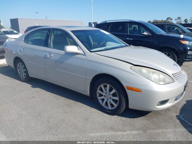 Salvage Lexus Es Image