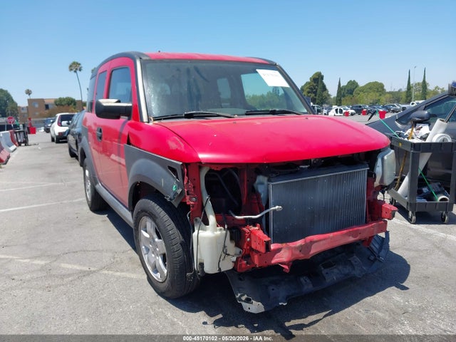 Salvage Honda Element Image