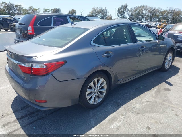 Lexus Es