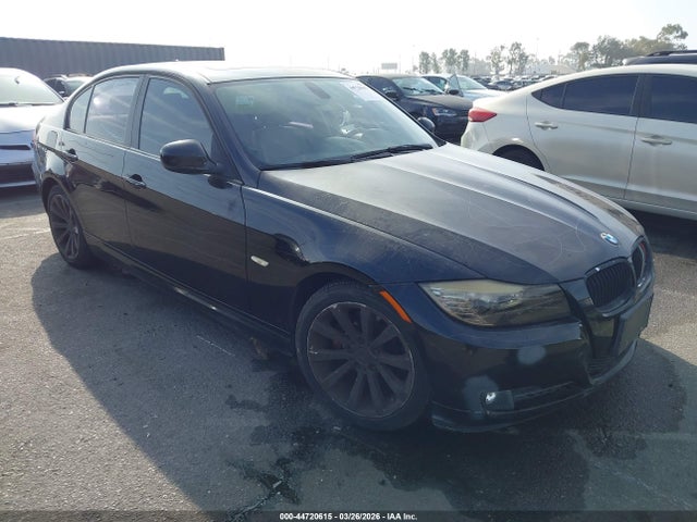 Salvage BMW 3 Series Image