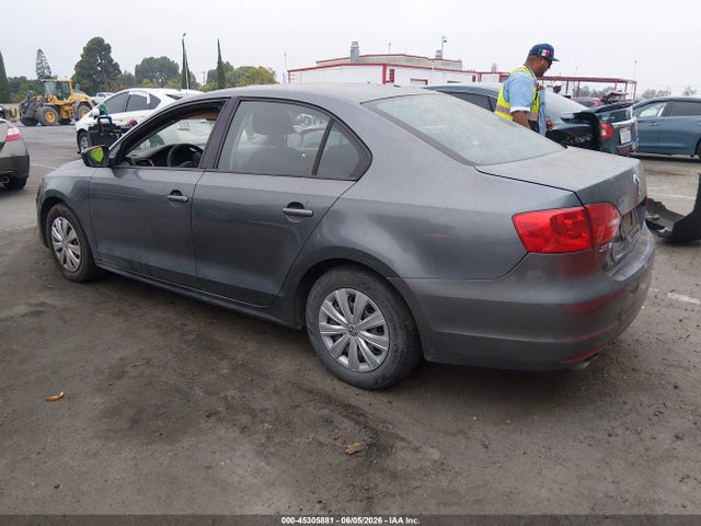 Volkswagen Jetta 2.0l S