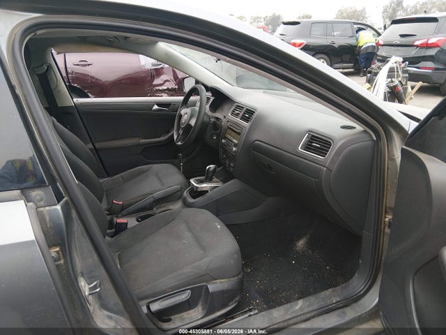Volkswagen Jetta 2.0l S