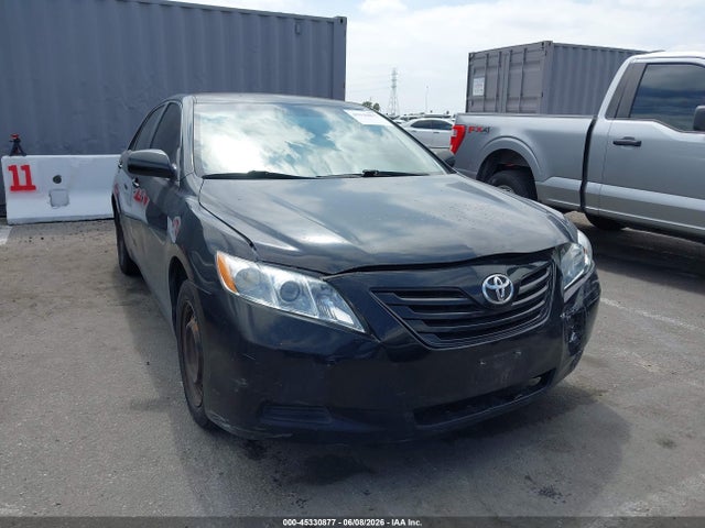Salvage Toyota Camry Image