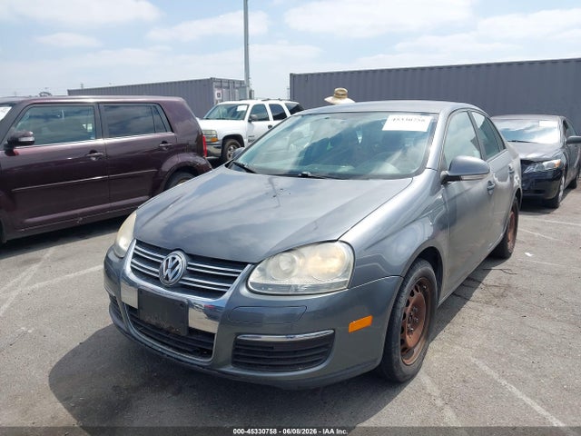 Volkswagen Jetta S