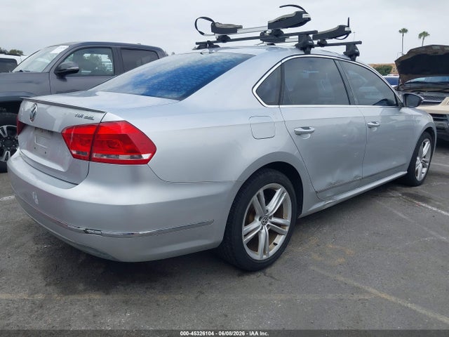 Volkswagen Passat 2.0l Tdi Sel Premium