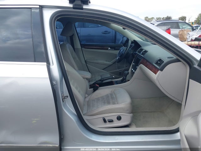 Volkswagen Passat 2.0l Tdi Sel Premium