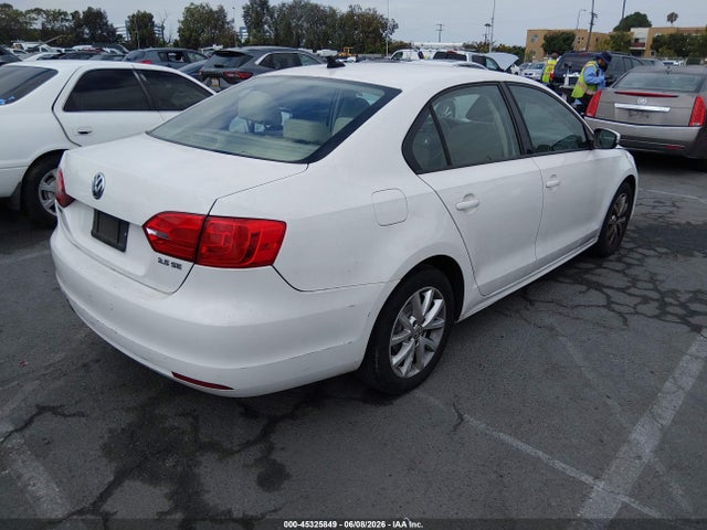 Volkswagen Jetta 2.5l Se