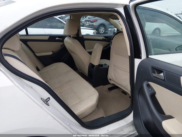 Volkswagen Jetta 2.5l Se