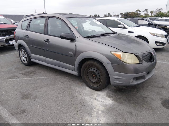 Salvage Pontiac Vibe Image