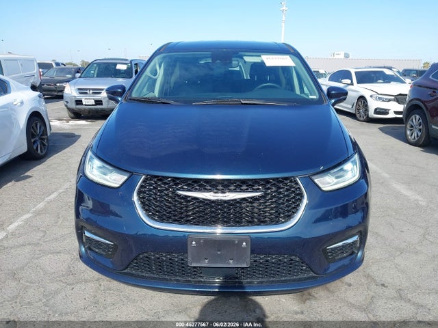 Chrysler Pacifica Touring L