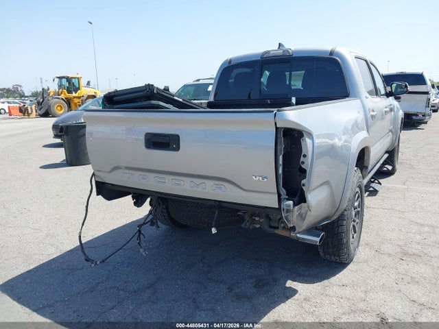 Toyota Tacoma Sr5 V6