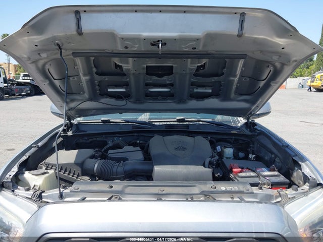 Toyota Tacoma Sr5 V6